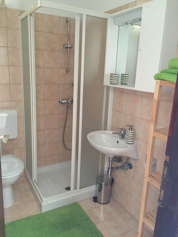 Stana Apartment Porec Luaran gambar