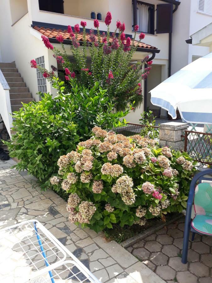 Stana Apartment Porec Luaran gambar